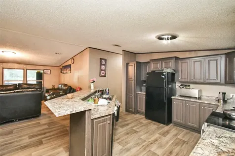 93 Road 5101 Cleveland TX 77327