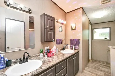 93 Road 5101 Cleveland TX 77327