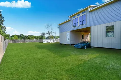93 Road 5101 Cleveland TX 77327