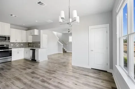 13588 Ella Boulevard Boulevard 3901 Houston TX 77067