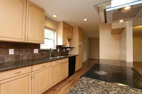 12623 Westella Drive Houston TX 77077