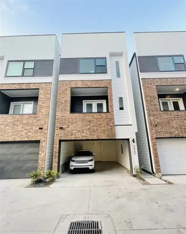 5855 Dolores Street Houston TX 77057
