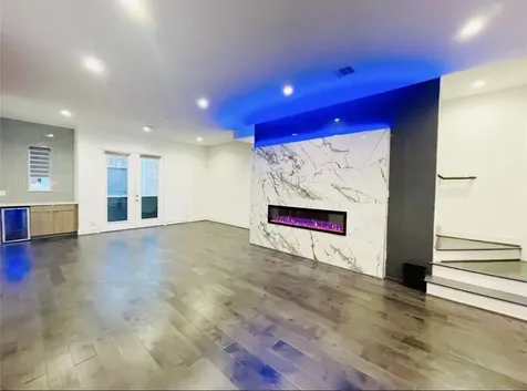 5855 Dolores Street Houston TX 77057