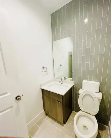 5855 Dolores Street Houston TX 77057