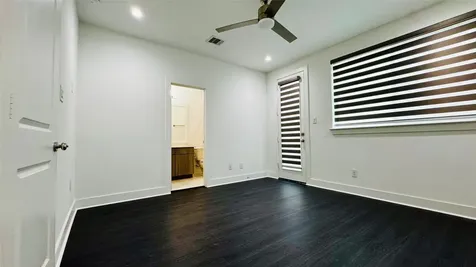 5855 Dolores Street Houston TX 77057