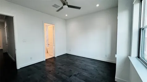 5855 Dolores Street Houston TX 77057