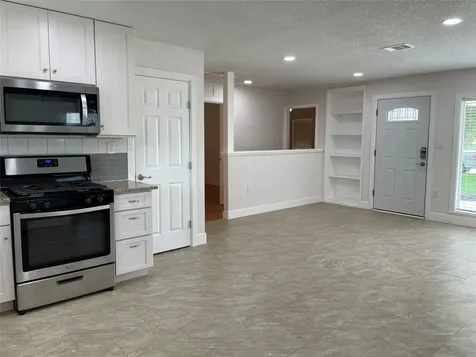244 Caladium Street Lake Jackson TX 77566
