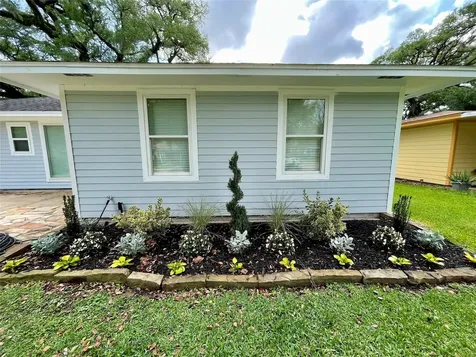 244 Caladium Street Lake Jackson TX 77566