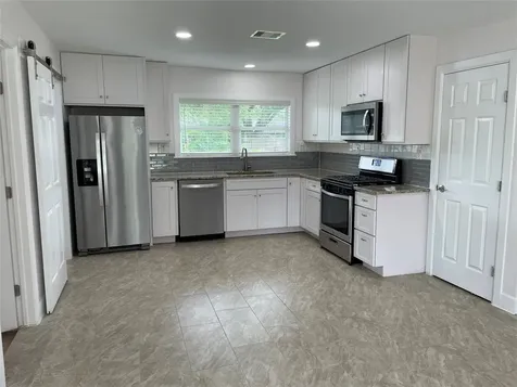 244 Caladium Street Lake Jackson TX 77566