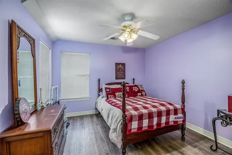 419 Oak Haven Street Baytown TX 77520