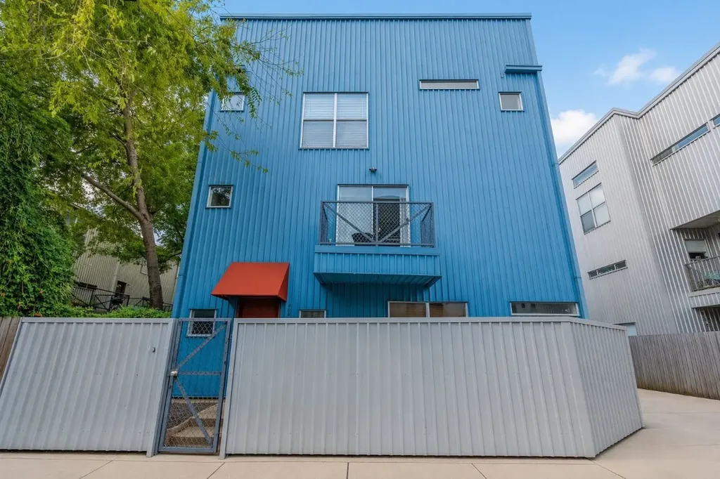 906 Andrews Street Houston TX 77019