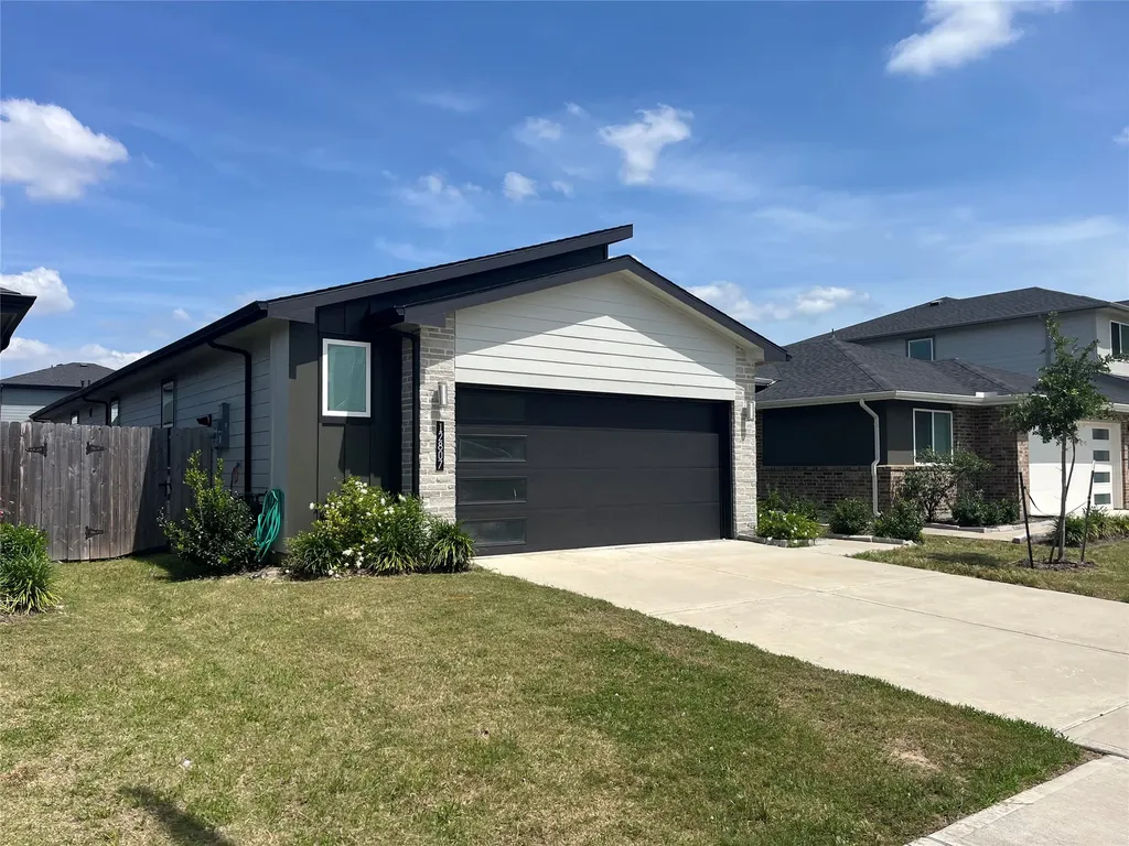 12807 Southborough Lane Houston TX 77047
