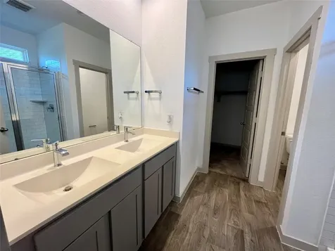 12807 Southborough Lane Houston TX 77047