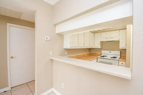 1881 Bering Drive 31 Houston TX 77057