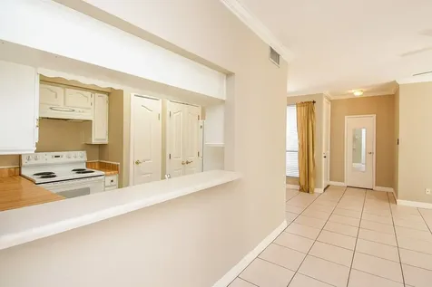 1881 Bering Drive 31 Houston TX 77057