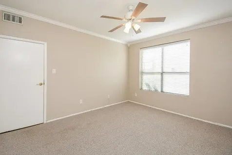 1881 Bering Drive 31 Houston TX 77057