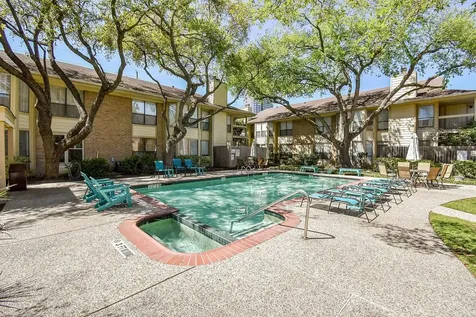 1881 Bering Drive 31 Houston TX 77057