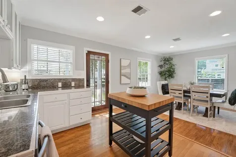 2019 Gostick Street Houston TX 77008