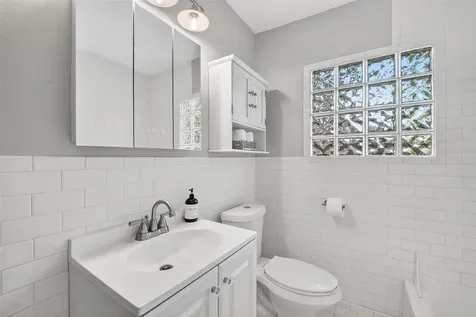 2019 Gostick Street Houston TX 77008