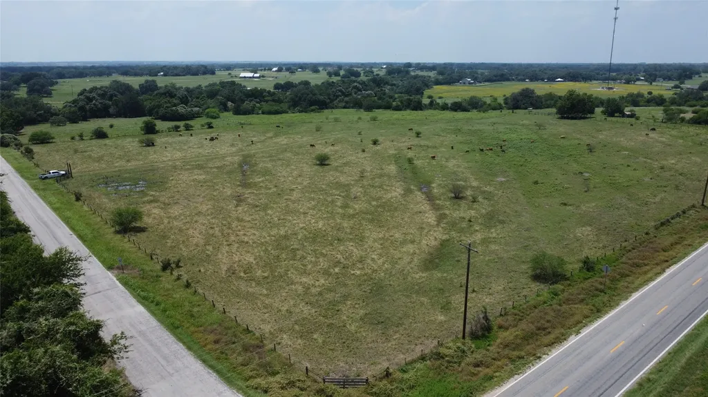 Tbd Fm 957 Hallettsville TX 77964
