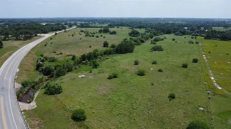 Tbd Fm 957 Hallettsville TX 77964