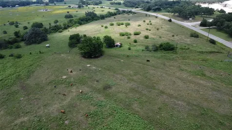 Tbd Fm 957 Hallettsville TX 77964