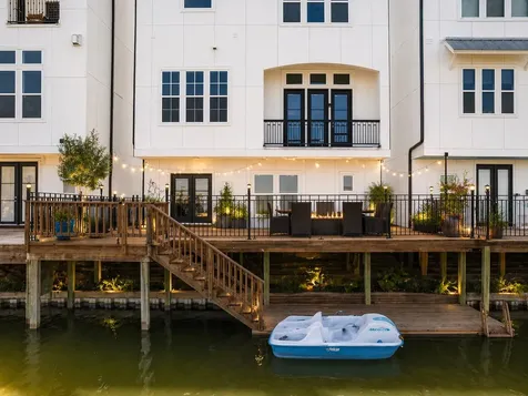 2110 Lakeshore Edge Drive Houston TX 77080