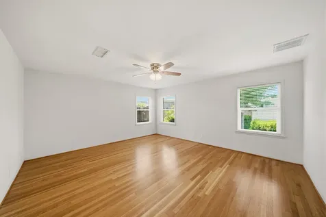 6323 Cindy Lane Houston TX 77008