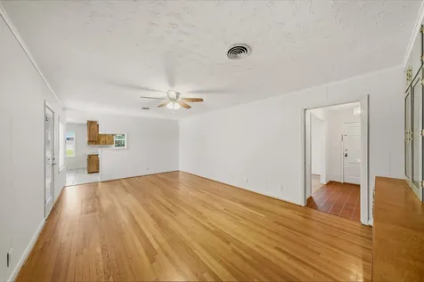 6323 Cindy Lane Houston TX 77008