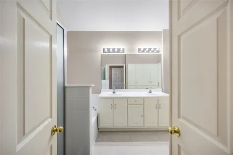 7238 Welshwood Lane Sugar Land TX 77479