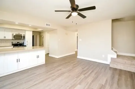 10492 Hammerly Boulevard 83 Houston TX 77043