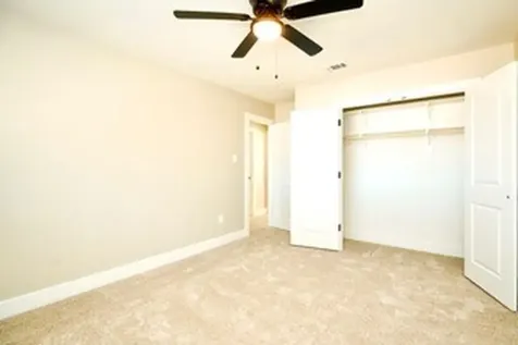 10492 Hammerly Boulevard 83 Houston TX 77043