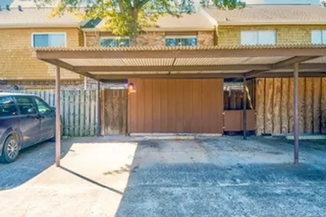 10492 Hammerly Boulevard 83 Houston TX 77043