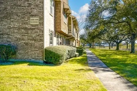 10492 Hammerly Boulevard 83 Houston TX 77043
