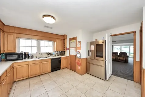 100 N Mattson Street West Columbia TX 77486