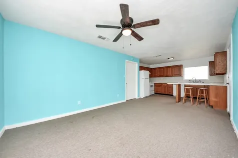 100 N Mattson Street West Columbia TX 77486