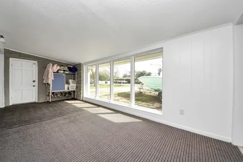100 N Mattson Street West Columbia TX 77486