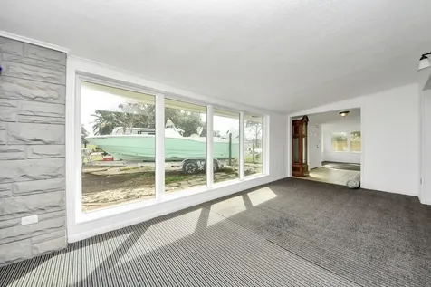100 N Mattson Street West Columbia TX 77486
