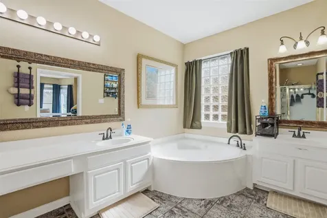 17711 Scenic Oaks Drive Richmond TX 77407