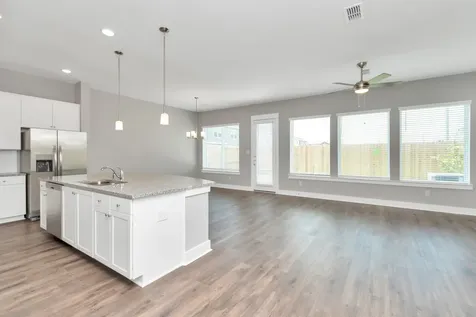 2703 Brown Lake Street Houston TX 77008