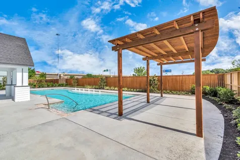 2703 Brown Lake Street Houston TX 77008