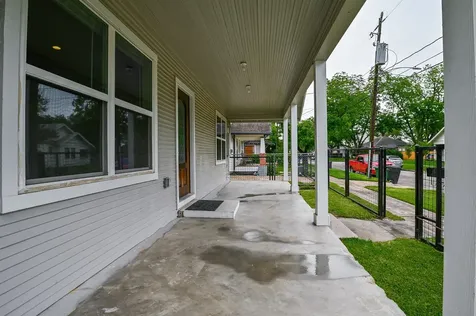 1110 Louise Street Houston TX 77009