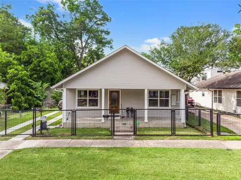 1110 Louise Street Houston TX 77009