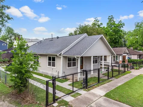 1110 Louise Street Houston TX 77009