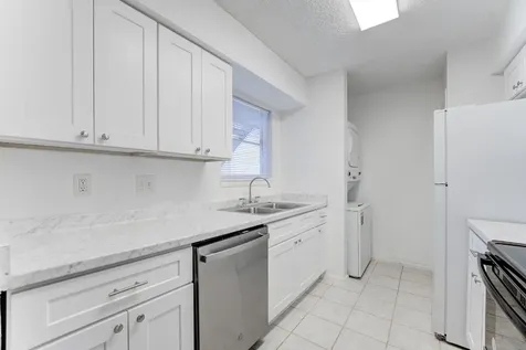 12615 Brookglade Circle 201 Houston TX 77099