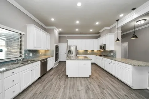 2009 Amado Lane League City TX 77573