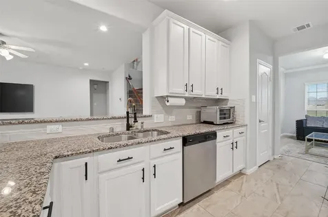 6119 Patton Lane Pearland TX 77584