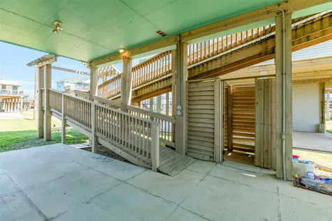 510 Point Lookout Surfside Beach TX 77541