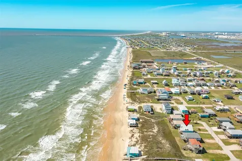 510 Point Lookout Surfside Beach TX 77541