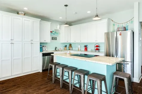 510 Point Lookout Surfside Beach TX 77541